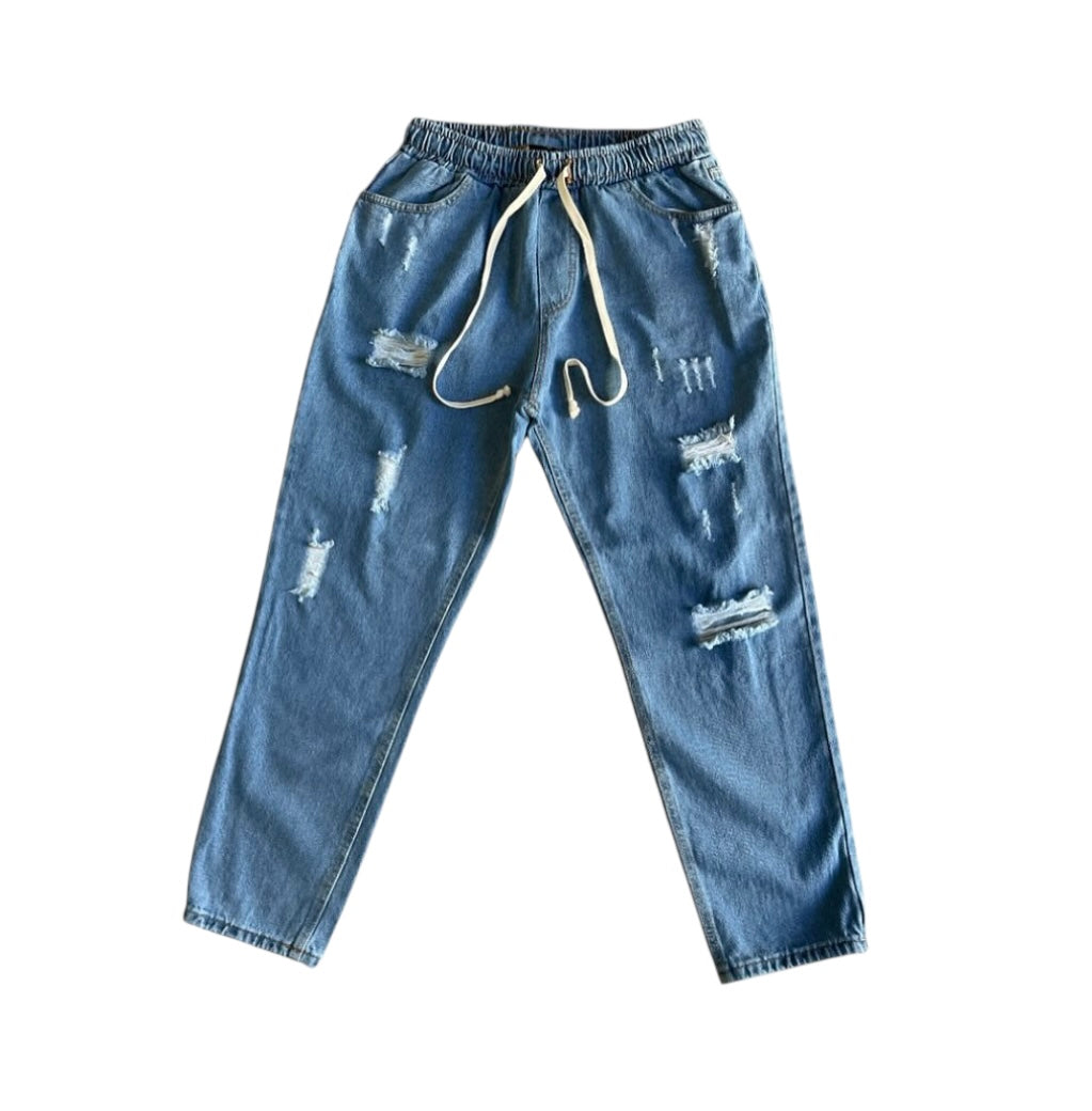 JEANS CON ELASTICO IN VITA