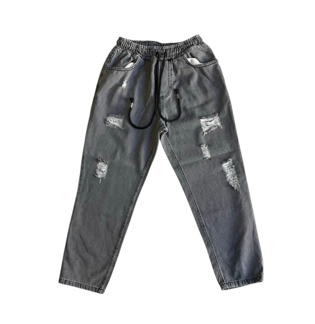 JEANS CON ELASTICO IN VITA